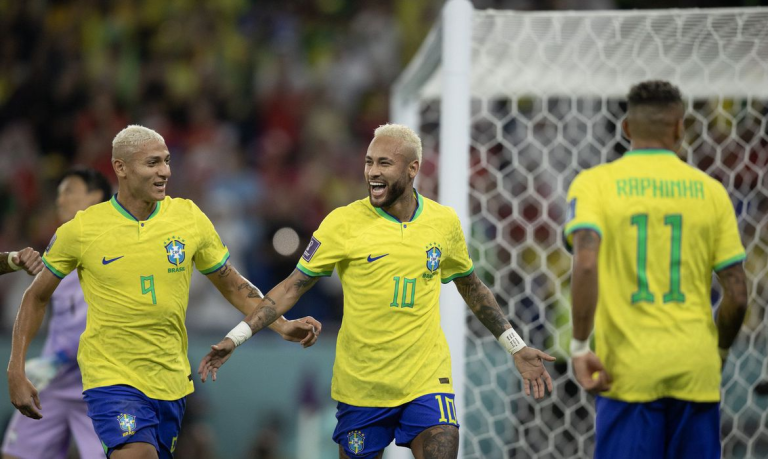 Brasil perde para o Uruguai em jogo marcado por lesão de Neymar