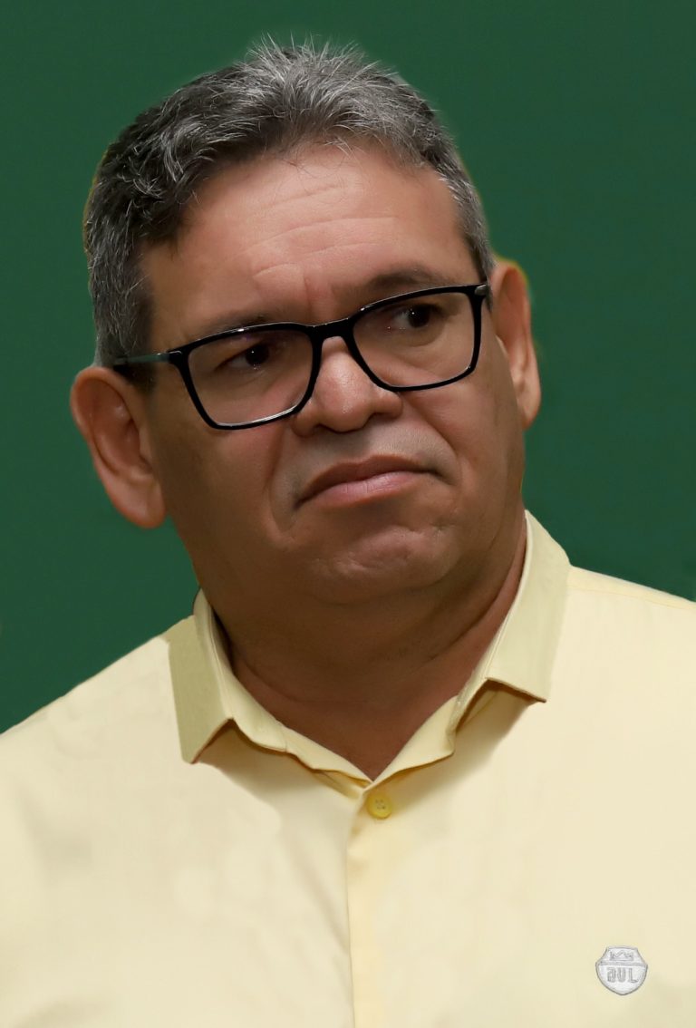 Bruno nomeia Marcos Alfredo interinamente como novo secretário chefe do Gabinete do Prefeito