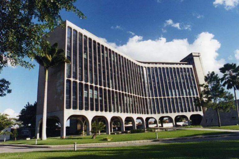 Em carta, industriais paraibanos pedem cancelamento de festa da Fiep