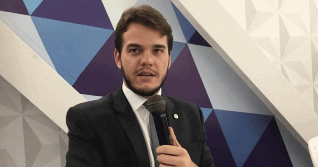 Prefeito Bruno Cunha Lima de Campina Grande sanciona novo Plano Diretor.