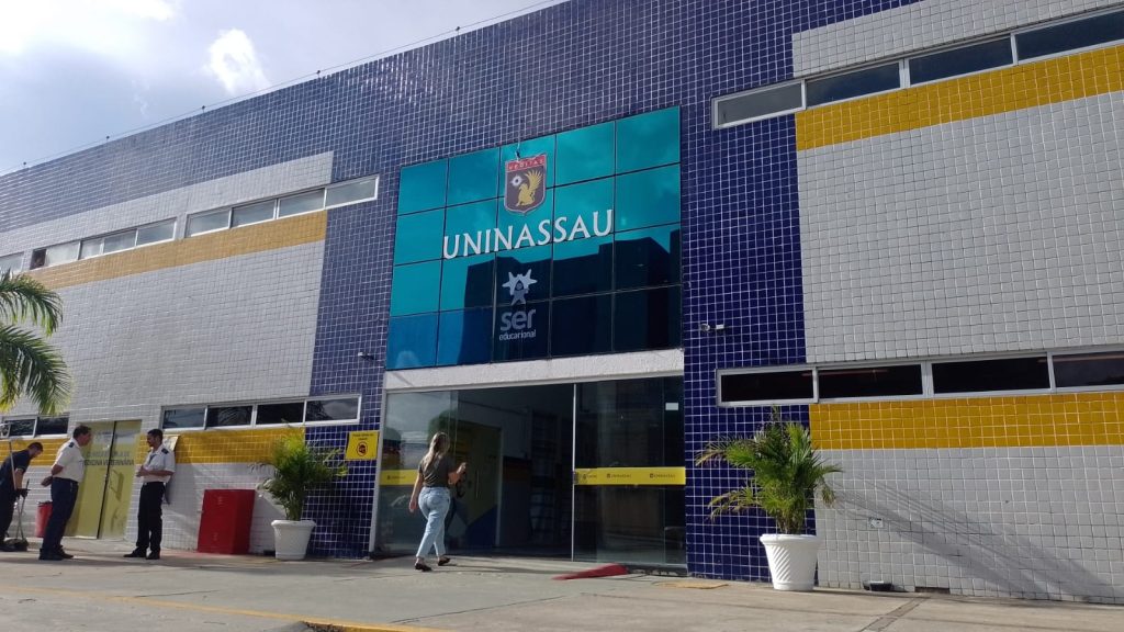 UNINASSAU oferta serviços fisioterapêuticos em julho