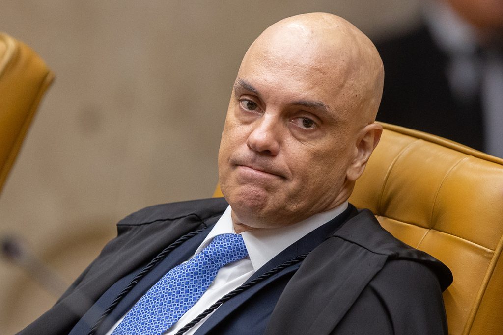 Moraes declara trânsito em julgado da condenação de Bolsonaro e pode determinar início da execução de pena