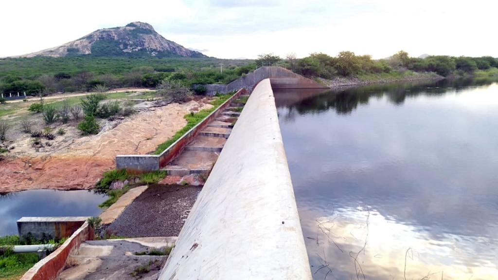 Barragem entra em colapso e Cagepa anuncia racionamento de água em Patos