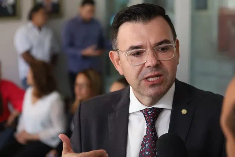 Dois suplentes do Republicanos  da Paraíba deverão assumir cadeiras na Câmara Federal