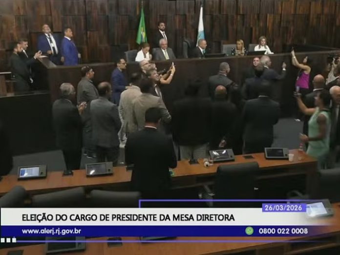 globo-canal-4-20260326-2000-frame-112884