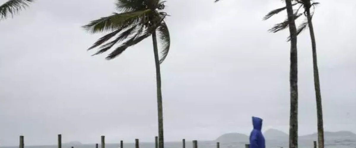 Ventania de até 60 km/h deve atingir mais de 100 cidades da Paraíba