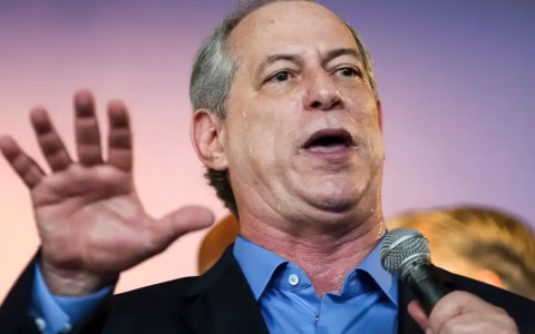 PL decide apoiar Ciro no Ceará e enterra candidatura própria após crise entre Michelle e Flávio