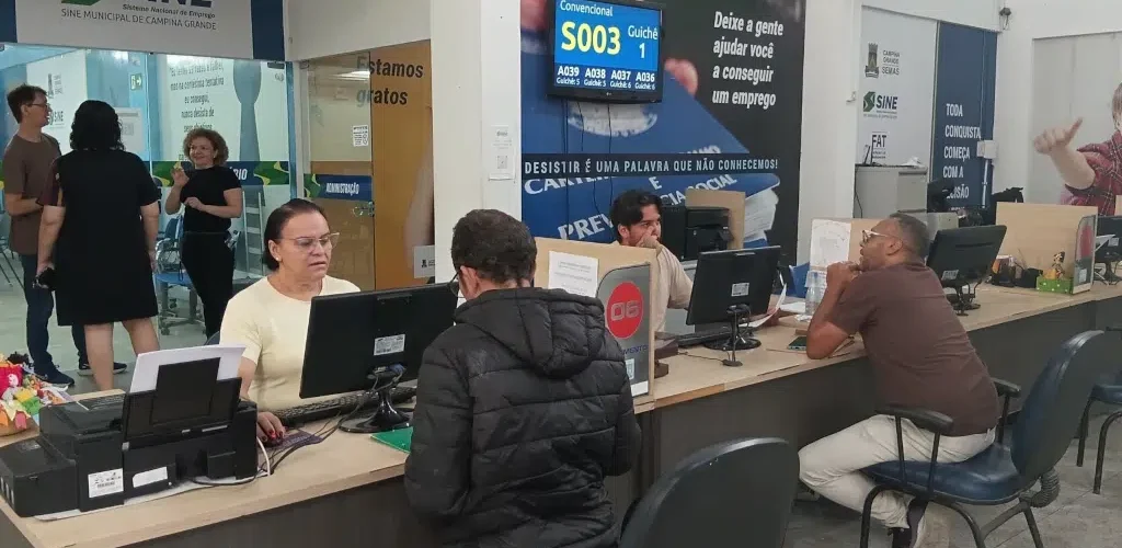 Campina Grande começa a semana com mais de 900 vagas de emprego; confira