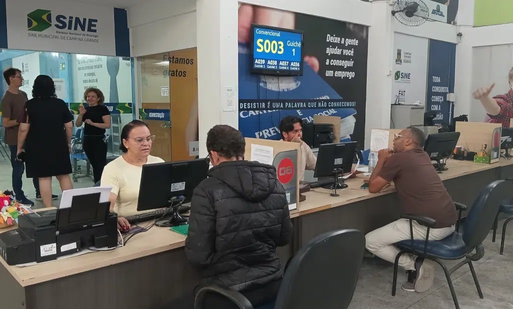 Campina Grande começa a semana com mais de 900 vagas de emprego; confira