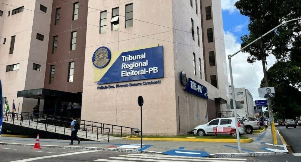 Mesários estão sendo convocados pelo WhatsApp oficial do TRE-PB