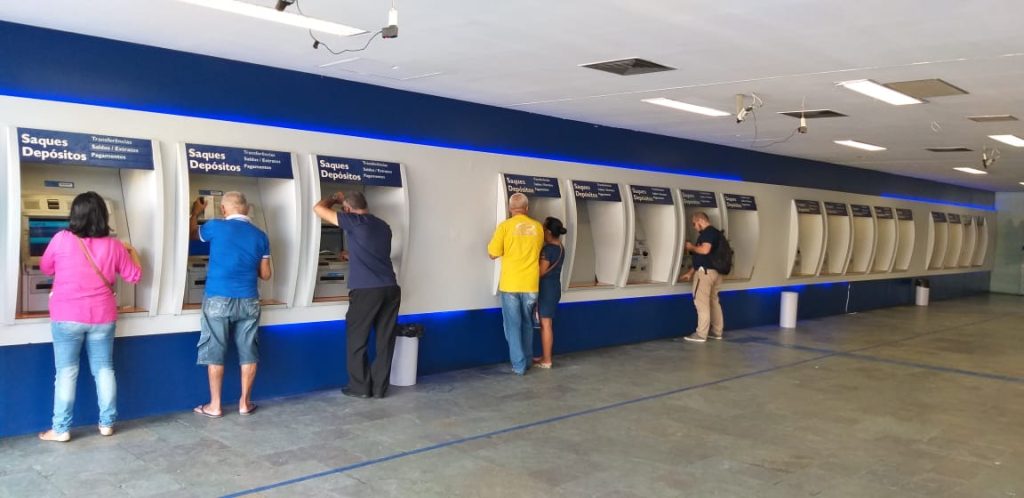 Sem reajuste, bancários decidem sobre paralisação na Paraíba, nesta segunda