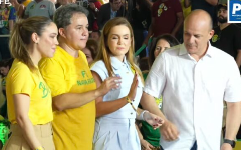Esposa de Cabo Gilberto troca suplência no Senado por vaga de vice de Efraim