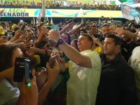 Flávio promete prisão para ladrão de celular e diz: “O Brasil só tem jeito na porrada”