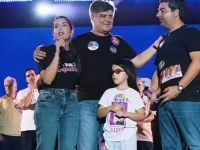 Wellington Roberto sobe no palanque com Lucas e aumenta especulações de crise na chapa de Cícero Lucena