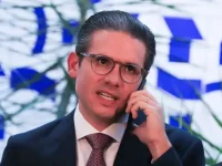 PF revela 100 telefonemas e 19 encontros entre Hugo Motta e ex-dono do Banco Master