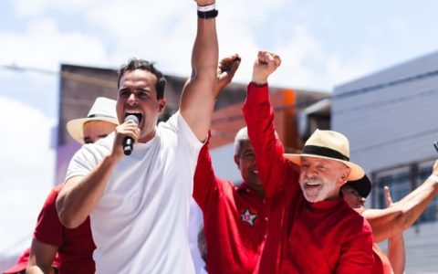 Governador Lucas Ribeiro reúne aliados em Campina Grande para ato da campanha de Lula