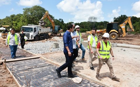 Governador Lucas Ribeiro visita obras e entrega ações em Pombal e Patos, nesta quarta-feira