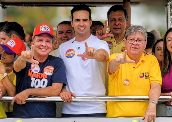 Lucas, João e Nabor votam juntos em Campina, João Pessoa e Patos